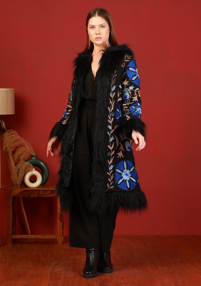 Moda Long Coat - Hand-Embroidered