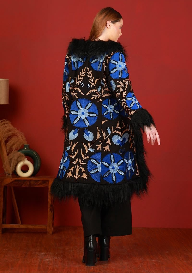 Moda Long Coat - Hand-Embroidered