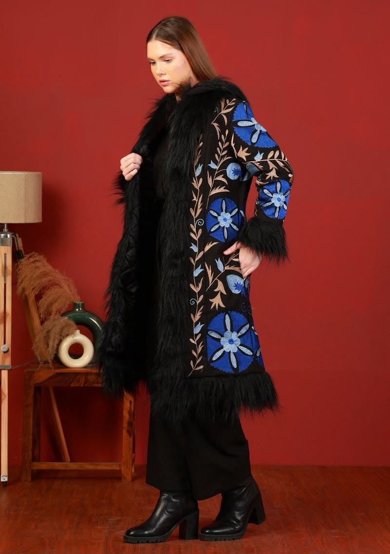Moda Long Coat - Hand-Embroidered