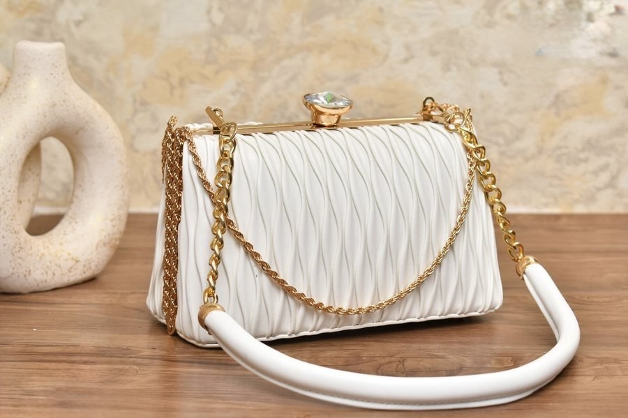 Cream Quilted Shoulder Bag with Gold Chain