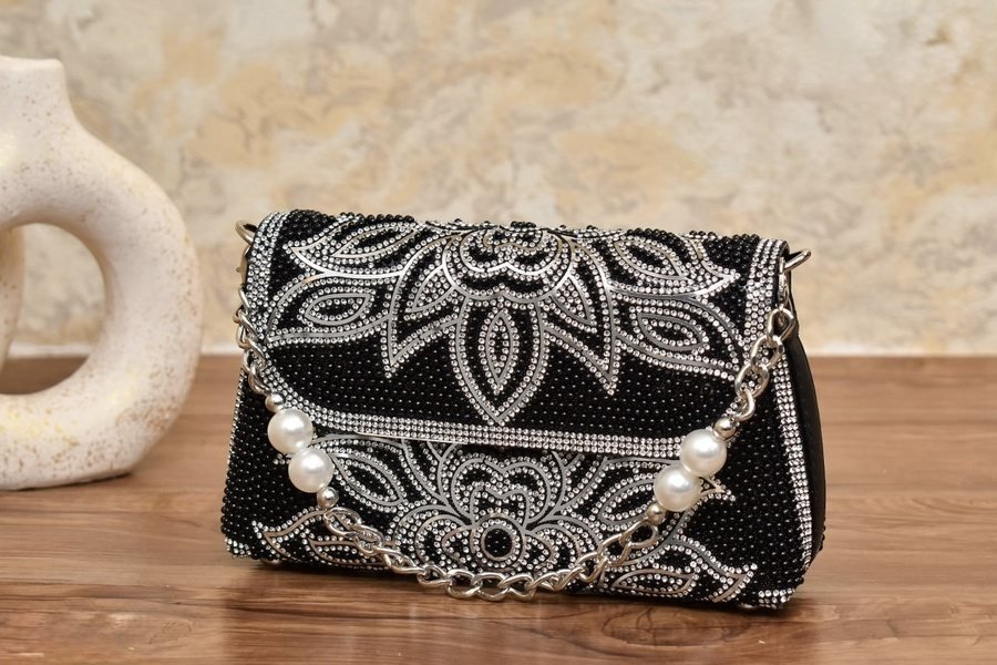 Black Crystal Bag with Chain and Pearls